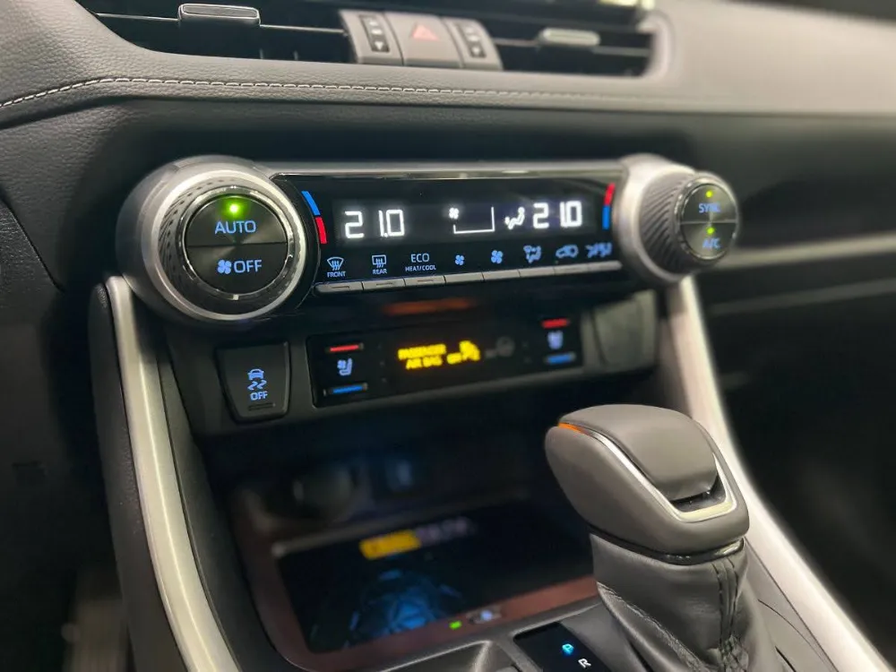 2022 RAV4 Hybrid Limited Photo Gallery Silver Black Interior 24